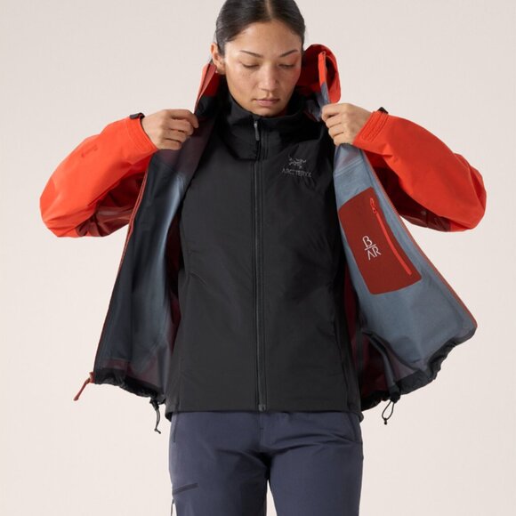 Arc'Teryx Atom Jacket Black, Small, Like New - Picture 4 of 9